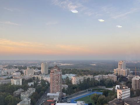 коммерческая по адресу Кловский спуск, 7a