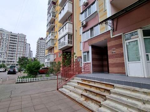 квартира за адресою Михайла Максимовича вул. (Онуфрія Трутенка), 9