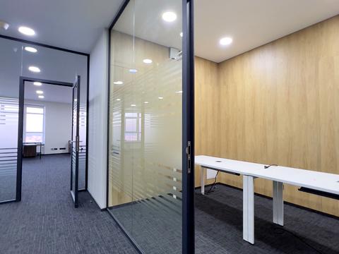 комерційна за адресою Кловський узвіз (Кловський), 7a