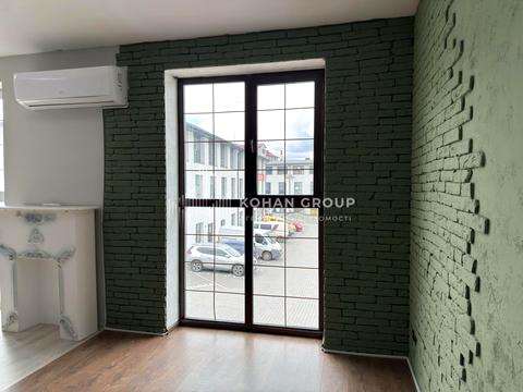 комерційна за адресою Святослава Хороброго вул., 5