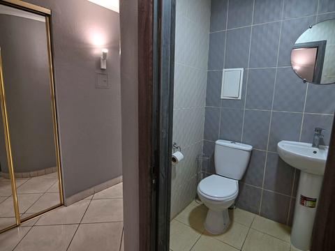 коммерческая по адресу Степана Бандеры ул., 65