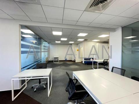 комерційна за адресою Євгена Сверстюка вул. (Марини Раскової), 2