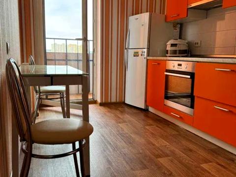 квартира за адресою Богатирська вул., 6-А