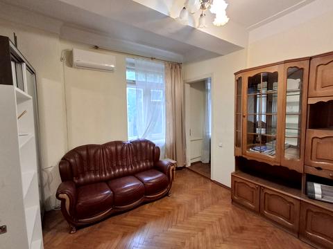 квартира за адресою Костельна вул., 11