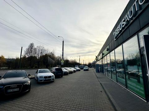 комерційна за адресою Озерна вул., 4-А