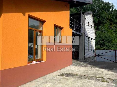 будинок за адресою Центральна