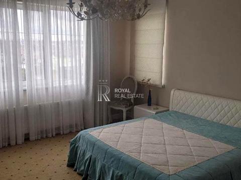 дом по адресу Звенигородская ул.