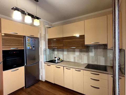 квартира по адресу Олены Пчилки ул., 4