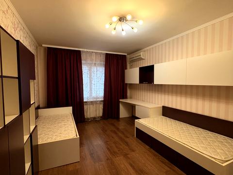 квартира по адресу Олены Пчилки ул., 4