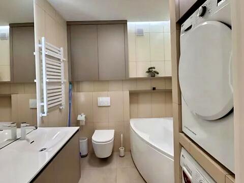 квартира за адресою Петра Лінтура вул., 7-Б