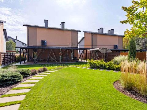 будинок за адресою Золоті Джерела вул.