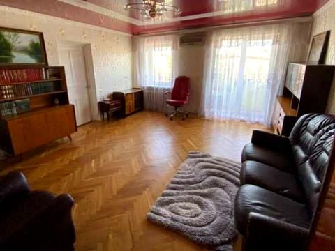 квартира за адресою Дмитра Яворницького просп. (Карла Маркса), 107