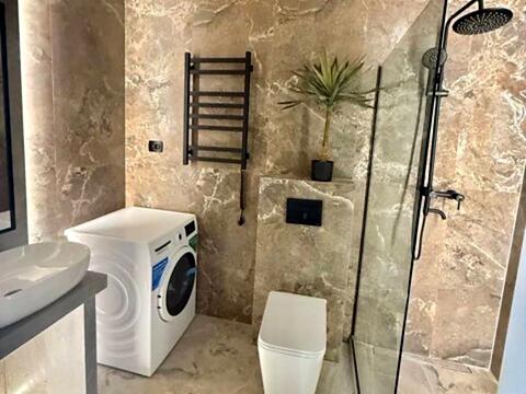 будинок за адресою Сонячна вул.