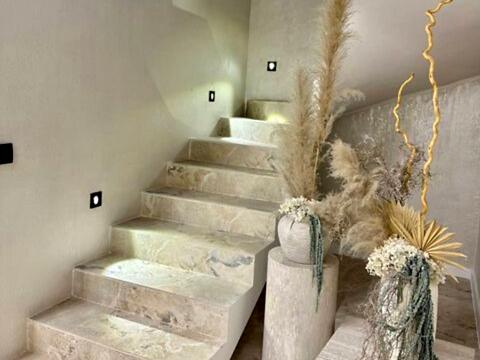 будинок за адресою Сонячна вул.