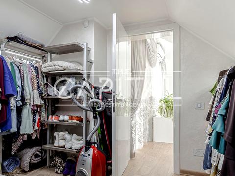 дом по адресу Миколи Миклухи-Маклая ул. (Дежнєва)