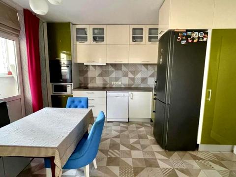 квартира за адресою Авіаконструктора Ігоря Сікорського вул. (Танкова), 4-В