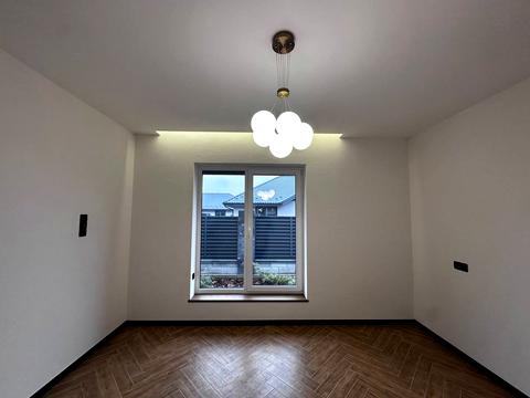 дом по адресу Успішна