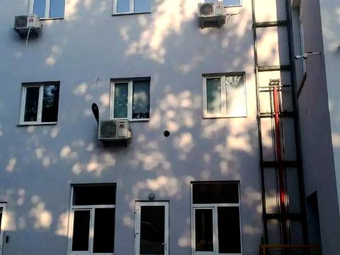 комерційна за адресою Жмеринська вул., 2-Б