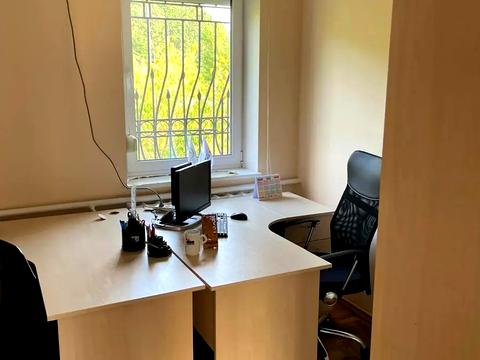 комерційна за адресою Жмеринська вул., 2-Б