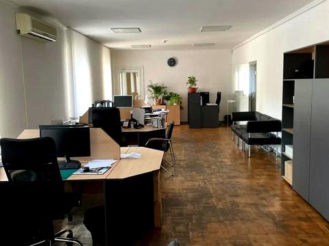 комерційна за адресою Жмеринська вул., 2-Б