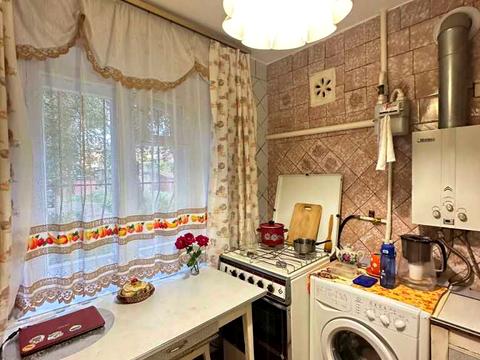 квартира за адресою Івана Крамського вул., 5