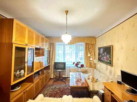 квартира за адресою Івана Крамського вул., 5