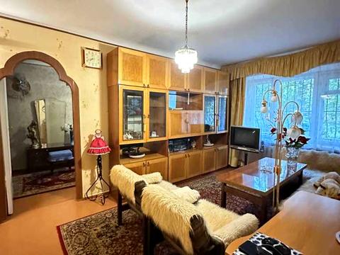 квартира за адресою Івана Крамського вул., 5