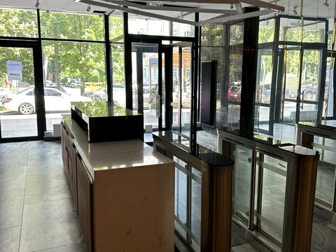 коммерческая по адресу Князей Острожских ул. (Московська), 31/33