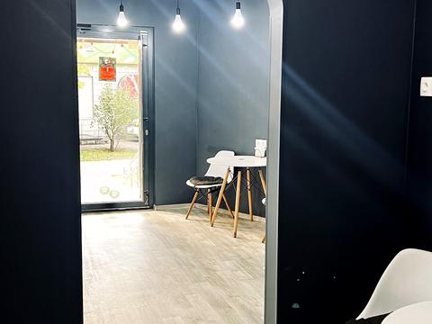 комерційна за адресою Єлизавети Чавдар вул., 34