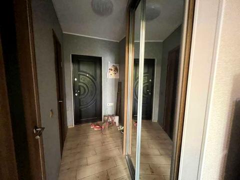 квартира за адресою Володимира Івасюка вул. (Головка), 8