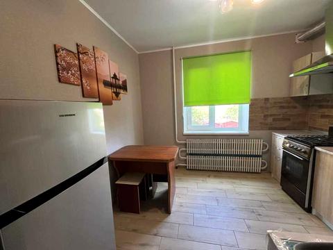 квартира за адресою Володимира Івасюка вул. (Головка), 8