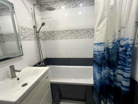 квартира за адресою Володимира Івасюка вул. (Головка), 8