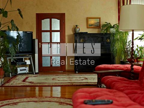 будинок за адресою Незалежності вул.