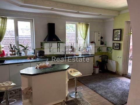 будинок за адресою Заповітна вул.