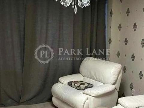 квартира за адресою Регенераторна вул., 4к2