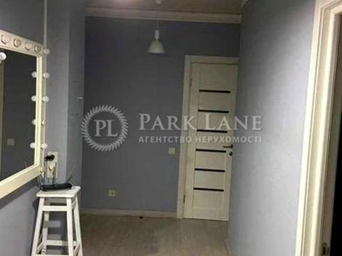 квартира за адресою Регенераторна вул., 4к2