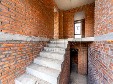 будинок за адресою Ганни Ярославни