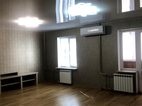 квартира за адресою Анни Ахматової вул., 11