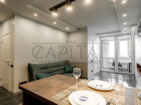 квартира за адресою Зарічна вул., 4 к1