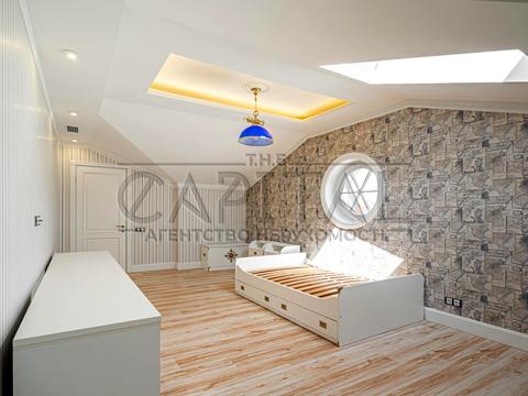 будинок за адресою Молодіжна вул., 10