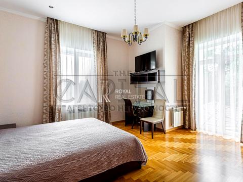 будинок за адресою Київська вул.