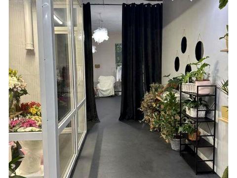 комерційна за адресою Левка Лук'яненка вул. (Маршала Тимошенка), 4