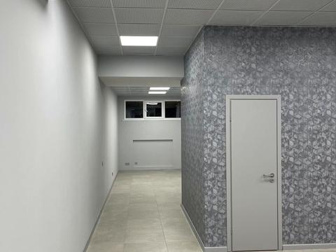 коммерческая по адресу Кобзаря бульв., 4