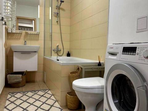 квартира за адресою Джерельна вул., 69