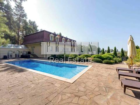 будинок за адресою Івана Богуна вул. (Маршала Будьонного)