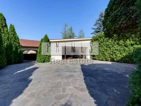 будинок за адресою Івана Богуна вул. (Маршала Будьонного)