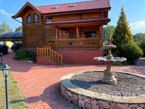 будинок за адресою Центральна