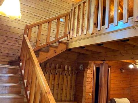 будинок за адресою Центральна