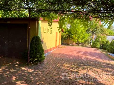 будинок за адресою Центральна