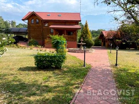 будинок за адресою Центральна